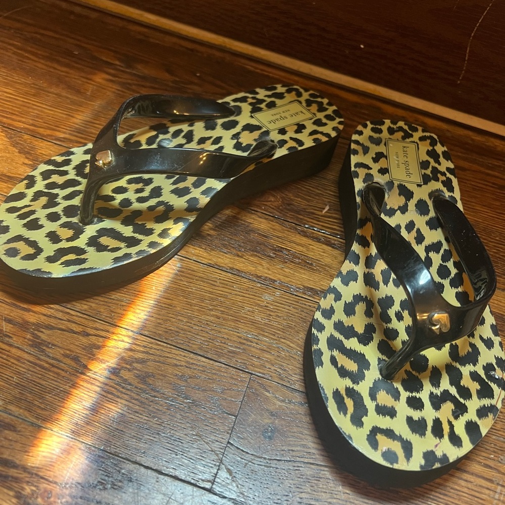 Kate Spade Cheetah Print Flip Flops